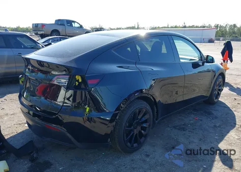 2022 Tesla Model Y Long Range Dual Motor All-Wheel Drive из США, поврежденный, VIN 7SAYGDEE0NA017917